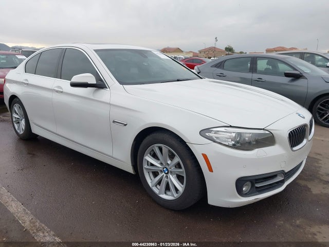 Auction sale of the 2016 Bmw 528i, vin: WBA5A5C50GD527575, lot number: 44230963