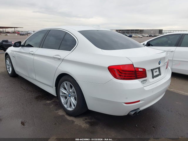 44230963 :رقم المزاد ، WBA5A5C50GD527575 vin ، 2016 Bmw 528i مزاد بيع