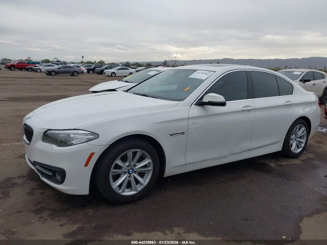 Продаж на аукціоні авто 2016 Bmw 528i, vin: WBA5A5C50GD527575, номер лоту: 44230963