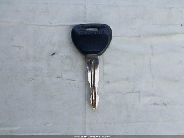 2003 MITSUBISHI OUTLANDER JA4LZ31GX3U030551 Photo 10