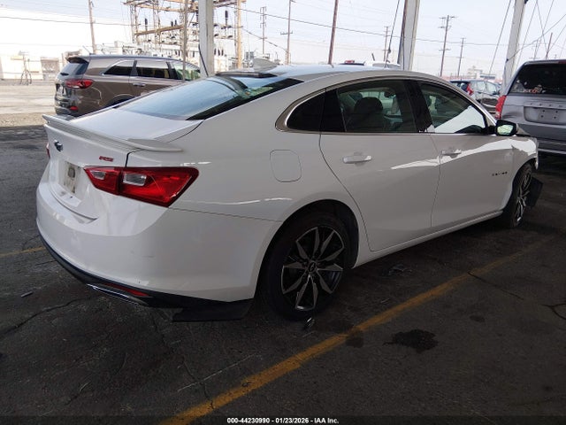 1G1ZG5ST1MF061408 Chevrolet Malibu Fwd Rs
