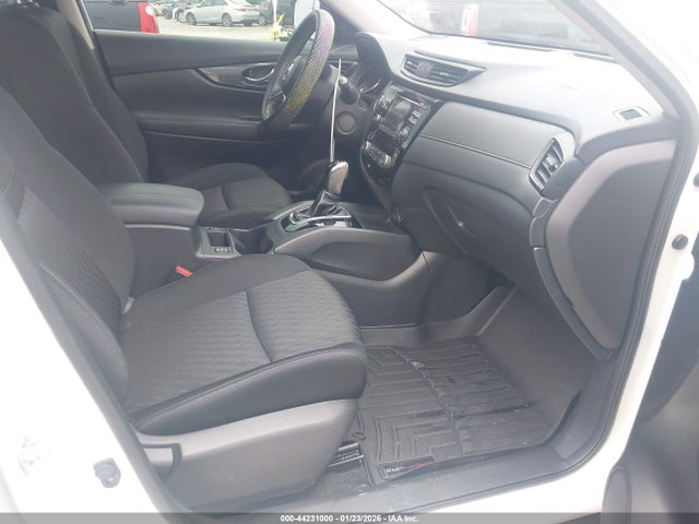 2017 NISSAN ROGUE KNMAT2MT3HP602695 Photo 4