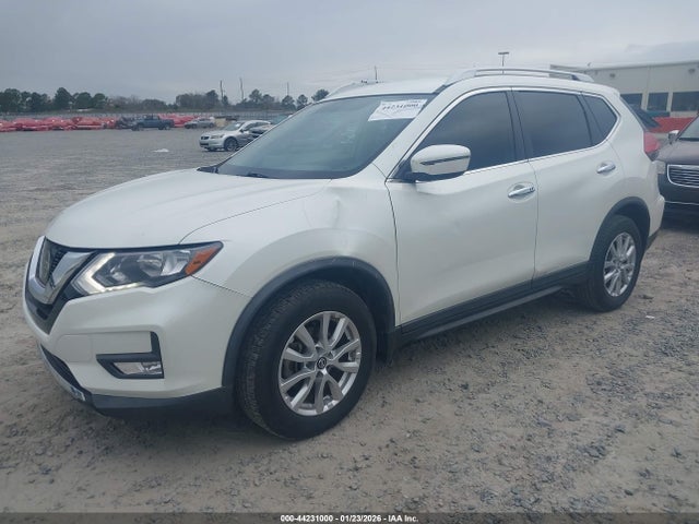 2017 NISSAN ROGUE KNMAT2MT3HP602695 Photo 5