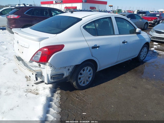 2019 NISSAN VERSA 3N1CN7AP7KL828803 Photo 3