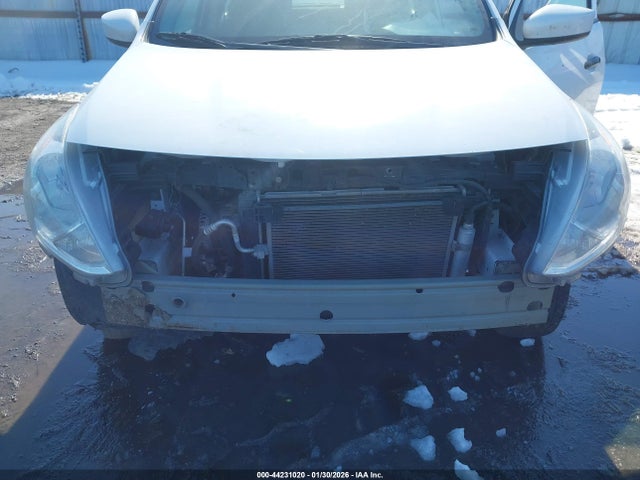 2019 NISSAN VERSA 3N1CN7AP7KL828803 Photo 5