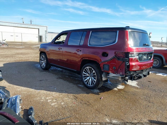 2022 JEEP GRAND WAGONEER 1C4SJVGJ8NS142917 Photo 2