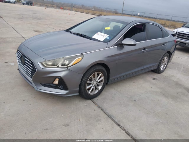 5NPE24AF4JH699728 Hyundai SONATA SE