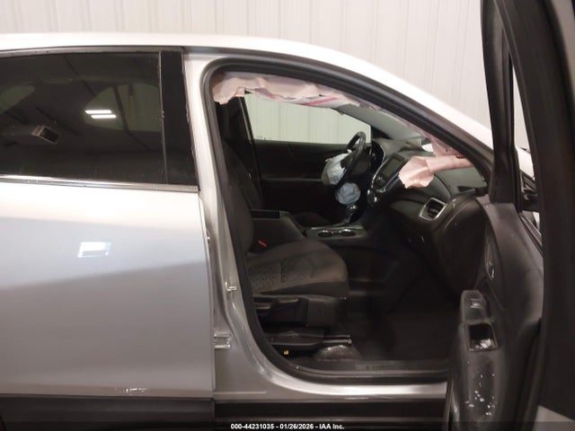 2019 CHEVROLET EQUINOX 3GNAXKEV7KS630309 Photo 4