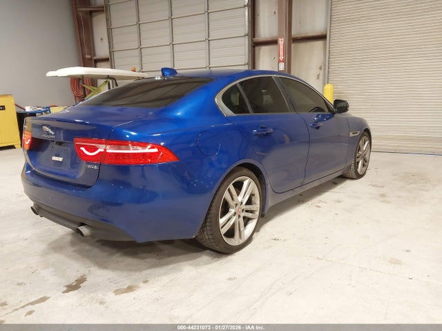 2017 JAGUAR XE SAJAD4BV9HA975340 Photo 3