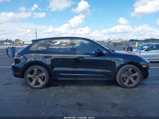 Porsche Macan 2022 WP1AA2A57NLB08658 Image 13