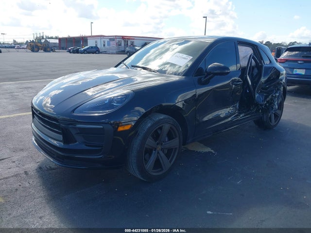 2022 PORSCHE MACAN WP1AA2A57NLB08658 Photo 1