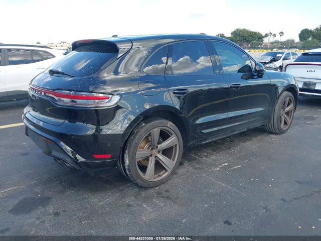 2022 PORSCHE MACAN WP1AA2A57NLB08658 Photo 3