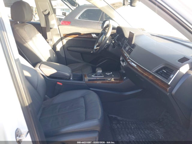 2018 AUDI Q5 WA1ANAFY4J2004724 Photo 4