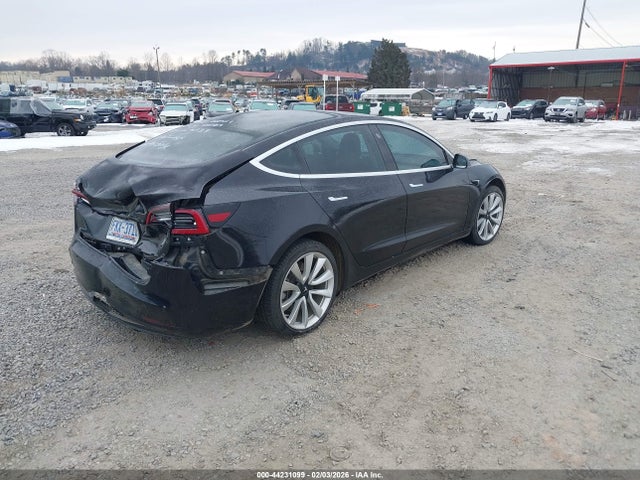 Aukcja sprzedaży 2018 Tesla Model 3 Long Range/performance, vin: 5YJ3E1EB1JF071564, numer aukcji: 44231099