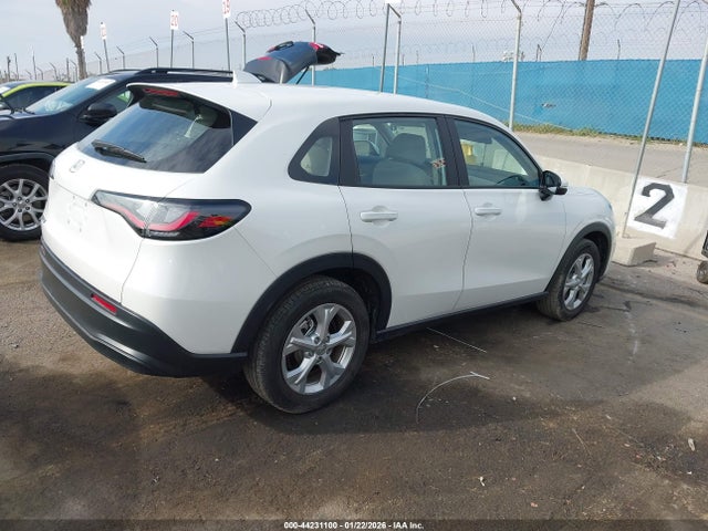 3CZRZ1H30RM739990 Honda Hr-v 2wd Lx