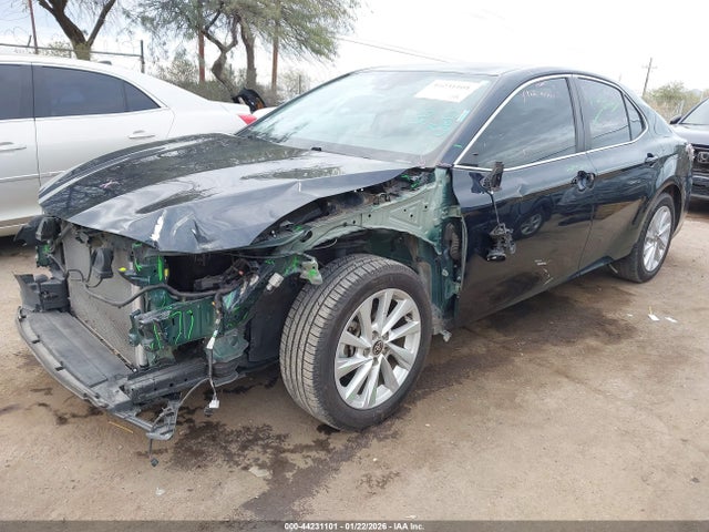 4T1C11AK6MU471211 Toyota CAMRY LE