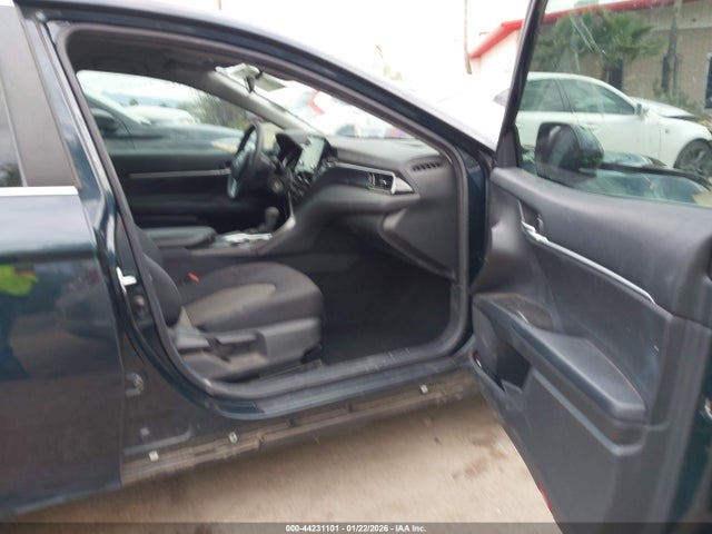 4T1C11AK6MU471211 Toyota CAMRY LE