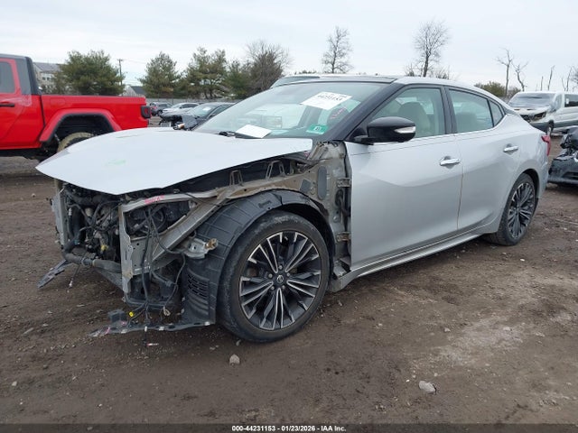 44231153 :رقم المزاد ، 1N4AA6AP0GC904297 vin ، 2016 Nissan Maxima 3.5 Platinum مزاد بيع