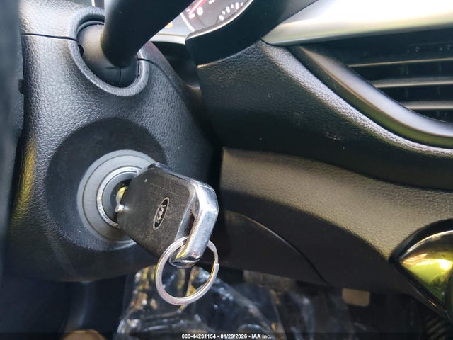 3KPF24AD9KE104347 KIA Forte Lxs