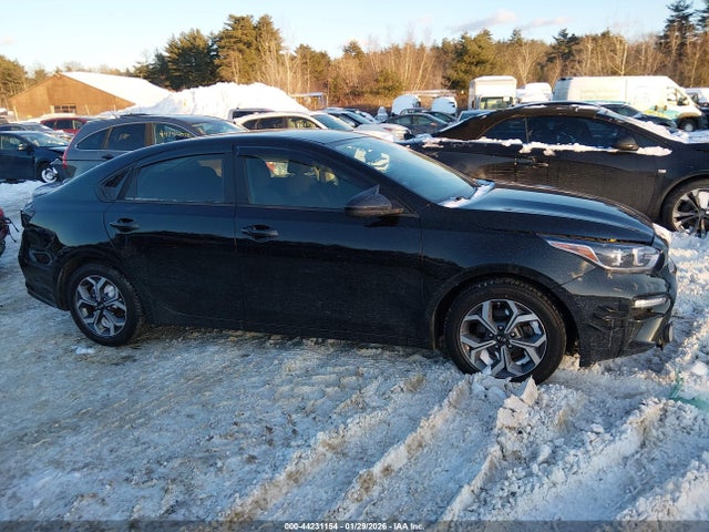 3KPF24AD9KE104347 KIA Forte Lxs
