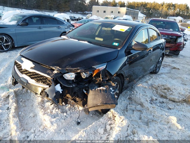 3KPF24AD9KE104347 KIA Forte Lxs