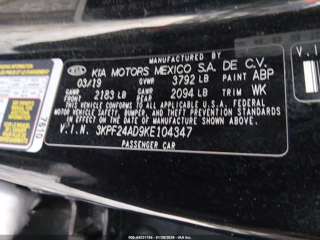3KPF24AD9KE104347 KIA Forte Lxs