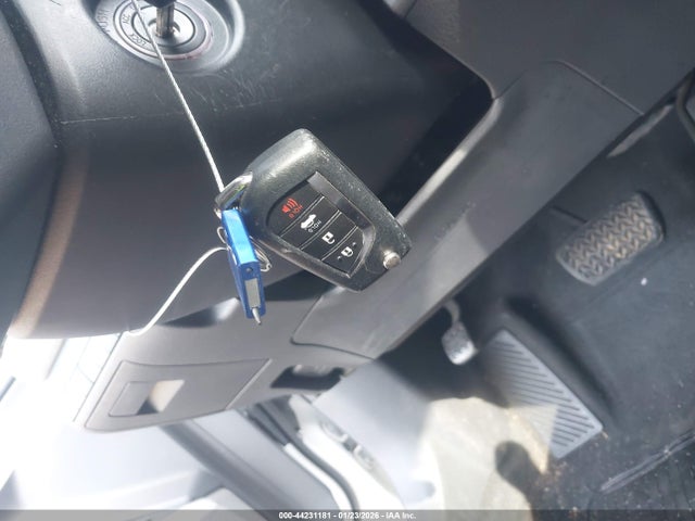 4T1G11AK0LU942527 Toyota CAMRY SE