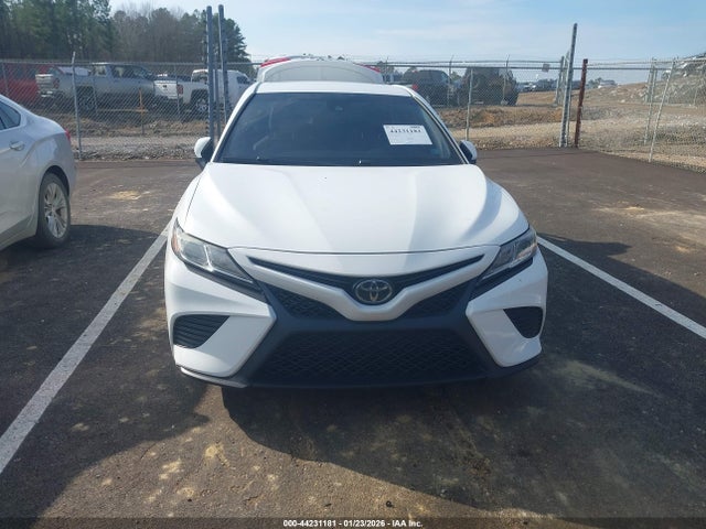 4T1G11AK0LU942527 Toyota CAMRY SE