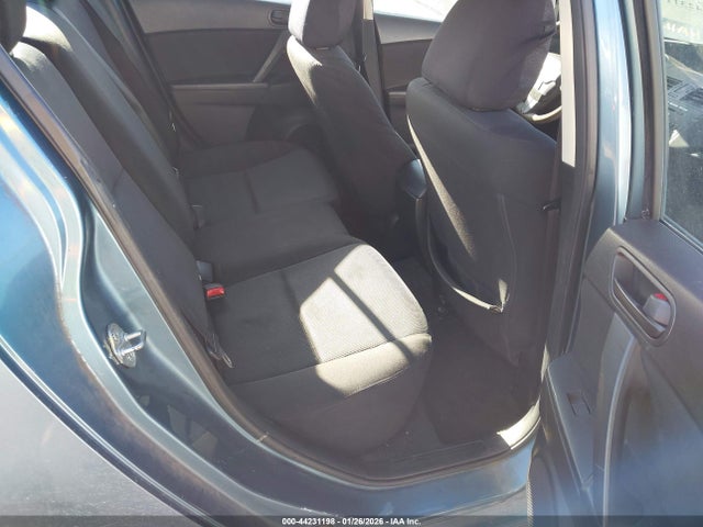 Продажа на аукционе авто 2011 Mazda Mazda3 I Sport, vin: JM1BL1UF2B1445938, номер лота: 44231198