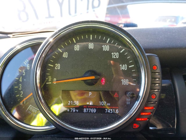 2016 MINI HARDTOP WMWXU1C52G2D12142 Photo 6