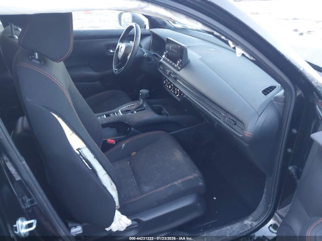 2025 HONDA HR-V 3CZRZ2H55SM777583 Photo 4