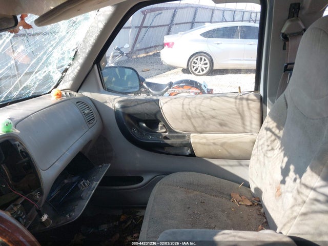 Продажа на аукционе авто 2000 Ford Ranger Xl/xlt, vin: 1FTYR14V9YTA74712, номер лота: 44231236