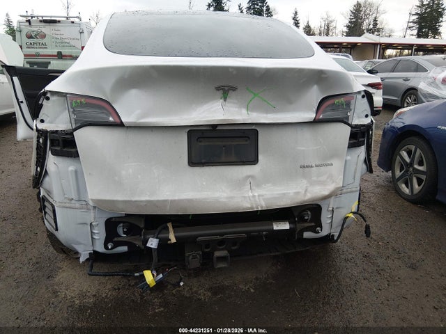 2023 TESLA MODEL Y 7SAYGDEE7PA079849 Photo 5