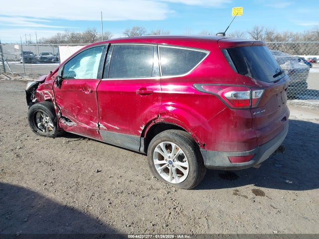 1FMCU9G97HUA81895 Ford ESCAPE SE