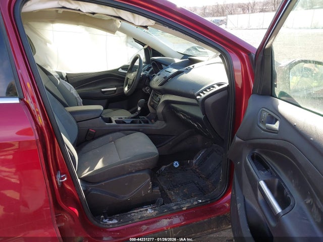 1FMCU9G97HUA81895 Ford ESCAPE SE