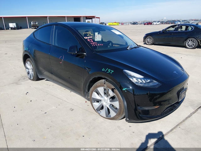 2023 TESLA MODEL Y 7SAYGDEE7PA123347 Photo 0