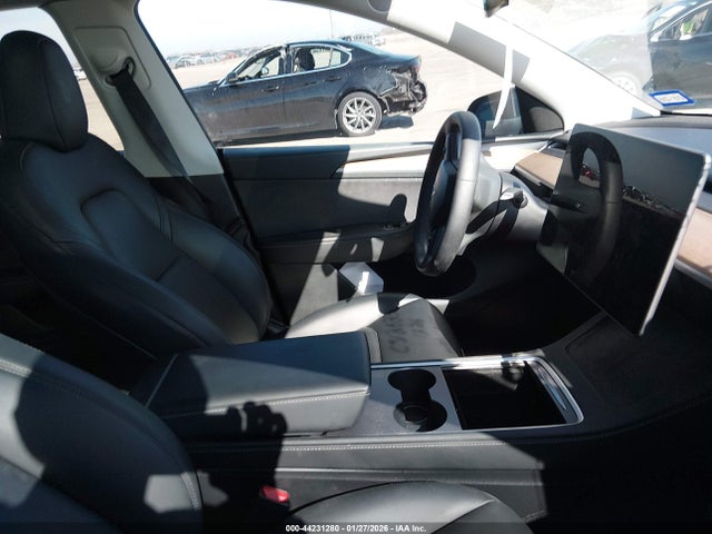 2023 TESLA MODEL Y 7SAYGDEE7PA123347 Photo 4