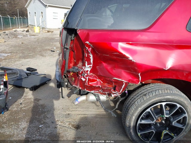 1GNSKRKDXRR406858 Chevrolet Tahoe 4wd Rst