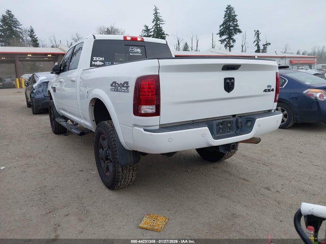 3C6UR5FJ6JG326796 RAM 2500 Laramie 4x4 6&#039;4 Box