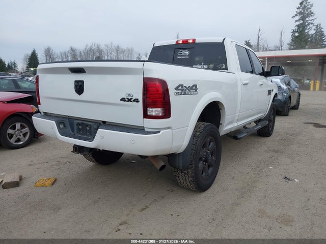 3C6UR5FJ6JG326796 RAM 2500 Laramie 4x4 6&#039;4 Box