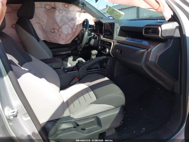 2024 TOYOTA TACOMA 3TMLB5JN6RM011156 Photo 4