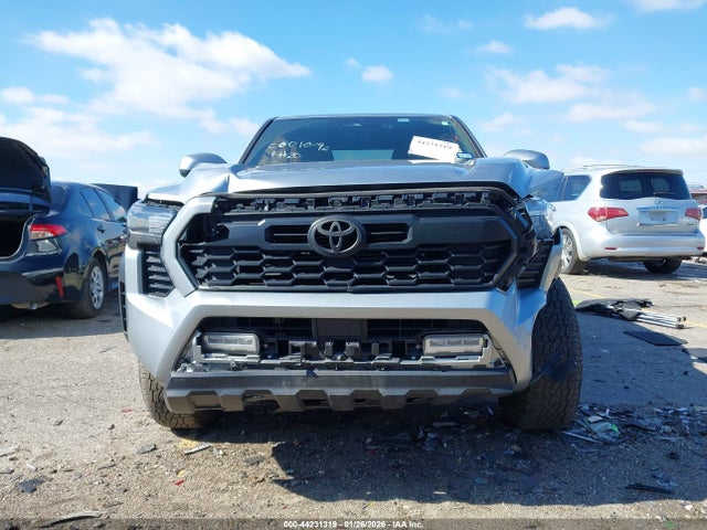 2024 TOYOTA TACOMA 3TMLB5JN6RM011156 Photo 5