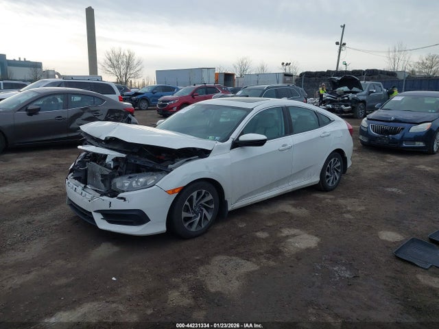 Honda CIVIC EX 2017 2HGFC2F7XHH568296 Image 2