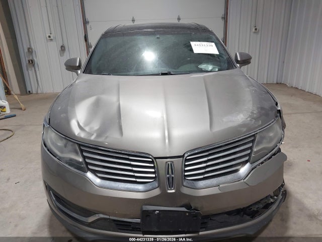 2LMTJ6LR6GBL30435 Lincoln Mkx Reserve