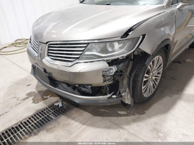 2LMTJ6LR6GBL30435 Lincoln Mkx Reserve