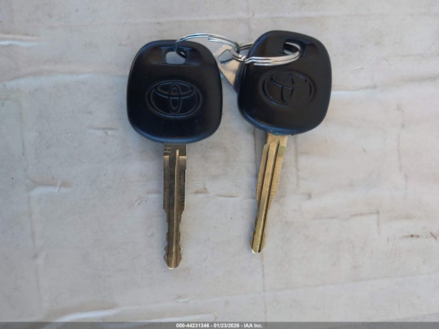 2T1BURHE9GC579233 Toyota COROLLA L