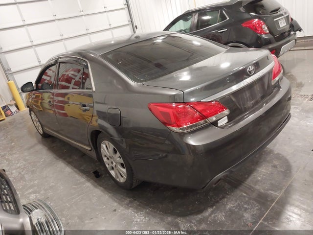 2011 TOYOTA AVALON 4T1BK3DB9BU411629 Photo 2
