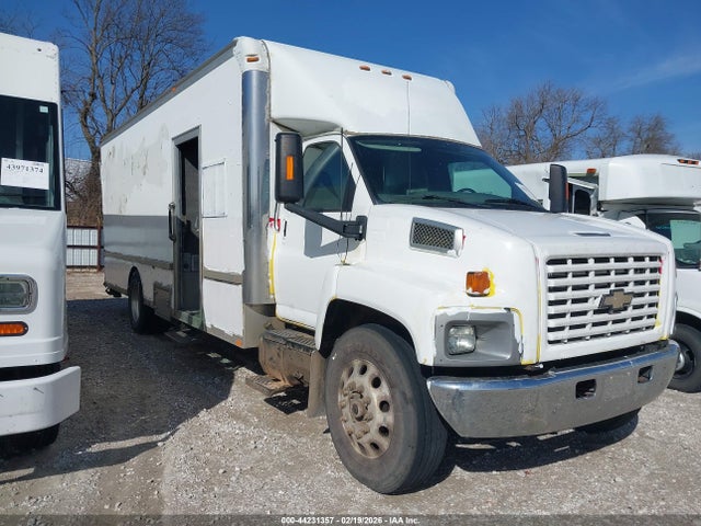 44231357 :رقم المزاد ، 1GBJ6V1B18F416829 vin ، 2008 Chevrolet Cc6500 مزاد بيع