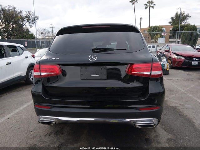 WDC0G4JB7HV011914 Mercedes-Benz GLC 300