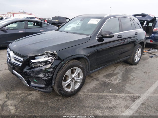 2017 MERCEDES-BENZ GLC 300 WDC0G4JB7HV011914 Photo 1
